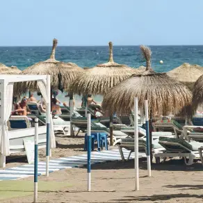 Chiringuito Copacabana - x Logo