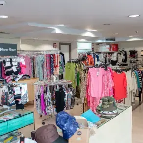 Chala…Moda y Lencería Logo